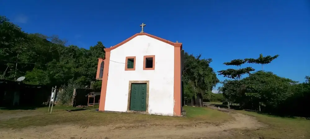 Camping e estacionamento do Jesus