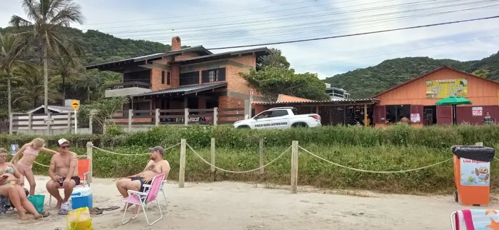 Camping Canto da Lua, Estacionamento e Quiosque — foto 6